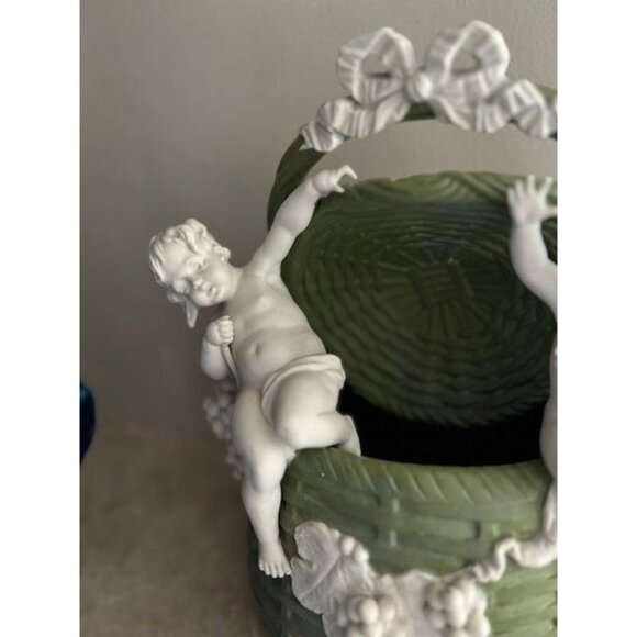 Porcelain Bucket with Angels 12" 10" - Picture 14 of 16